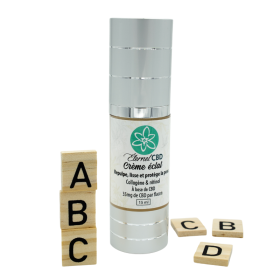 Producto CBD: Crema iluminadora de colágeno, retinol y CBD - ÉTERNEL CBD